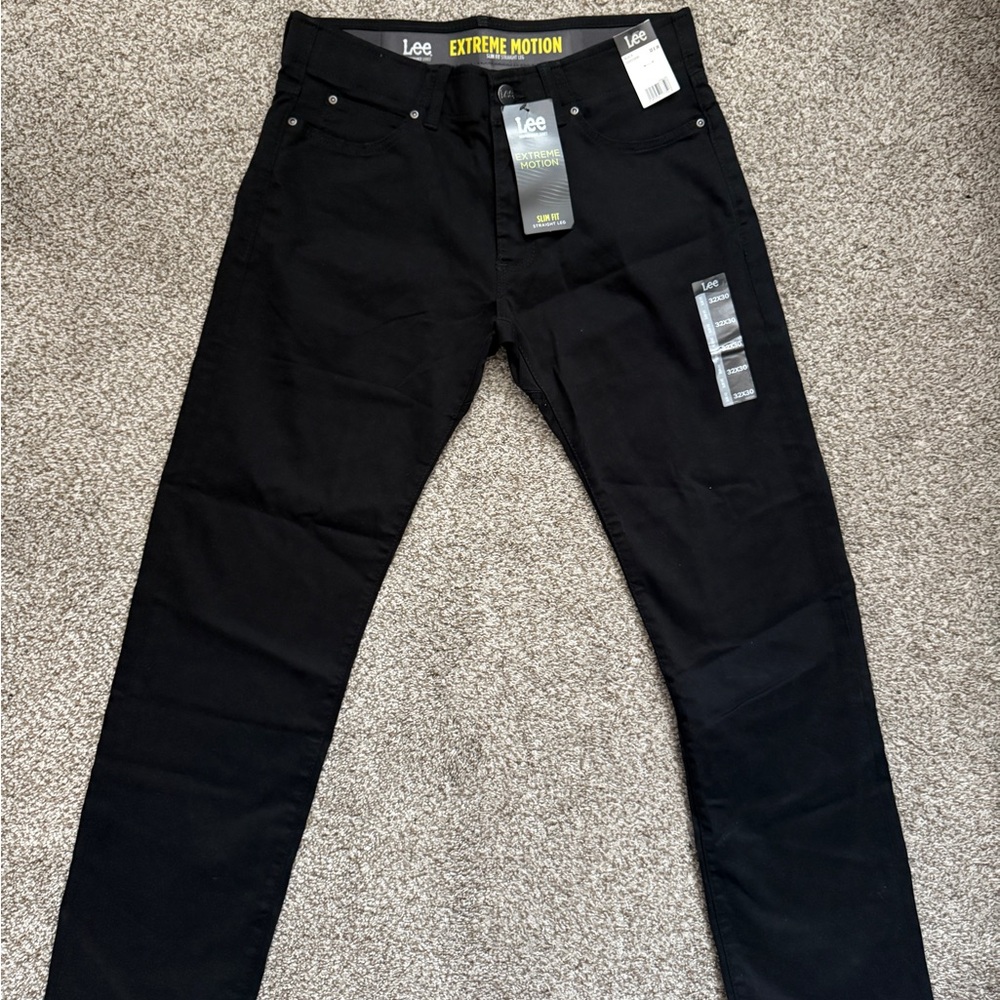 Lee Men's Slim Fit Straight Leg Extreme Motion Black Jeans